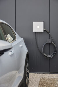 ┬®Smappee EV Wall_Cable and car
